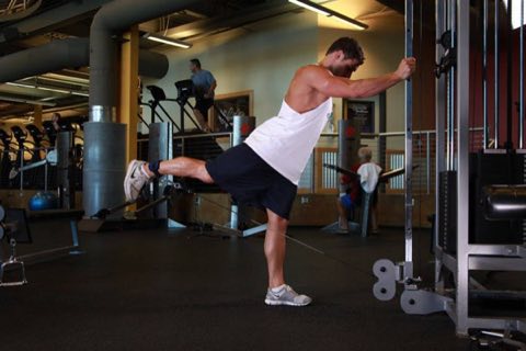 Finishing position of the Cable Kickback